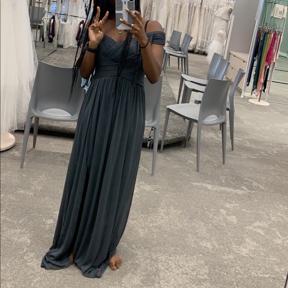 Grey dress with slit - Picture 2 of 2